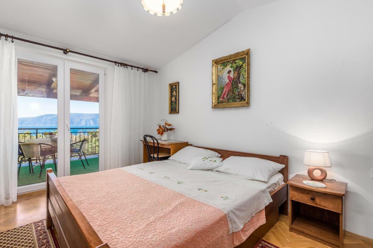 Apartmani Strott Pinezici  Exterior photo