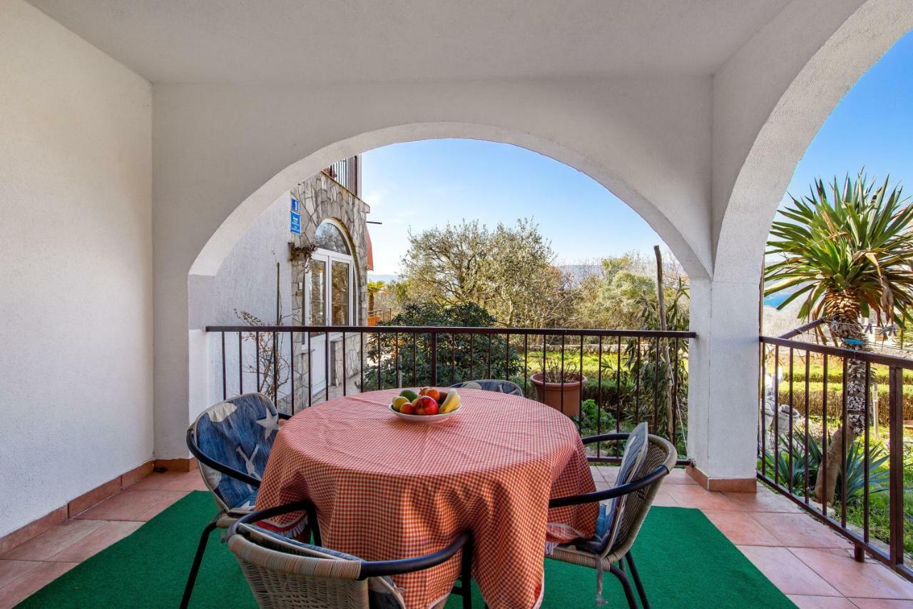 Apartmani Strott Pinezici  Exterior photo