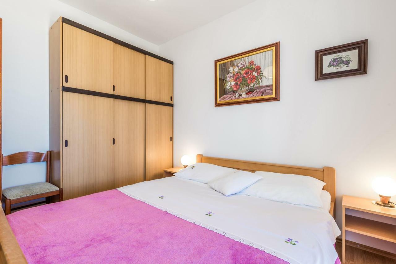 Apartmani Strott Pinezici  Exterior photo